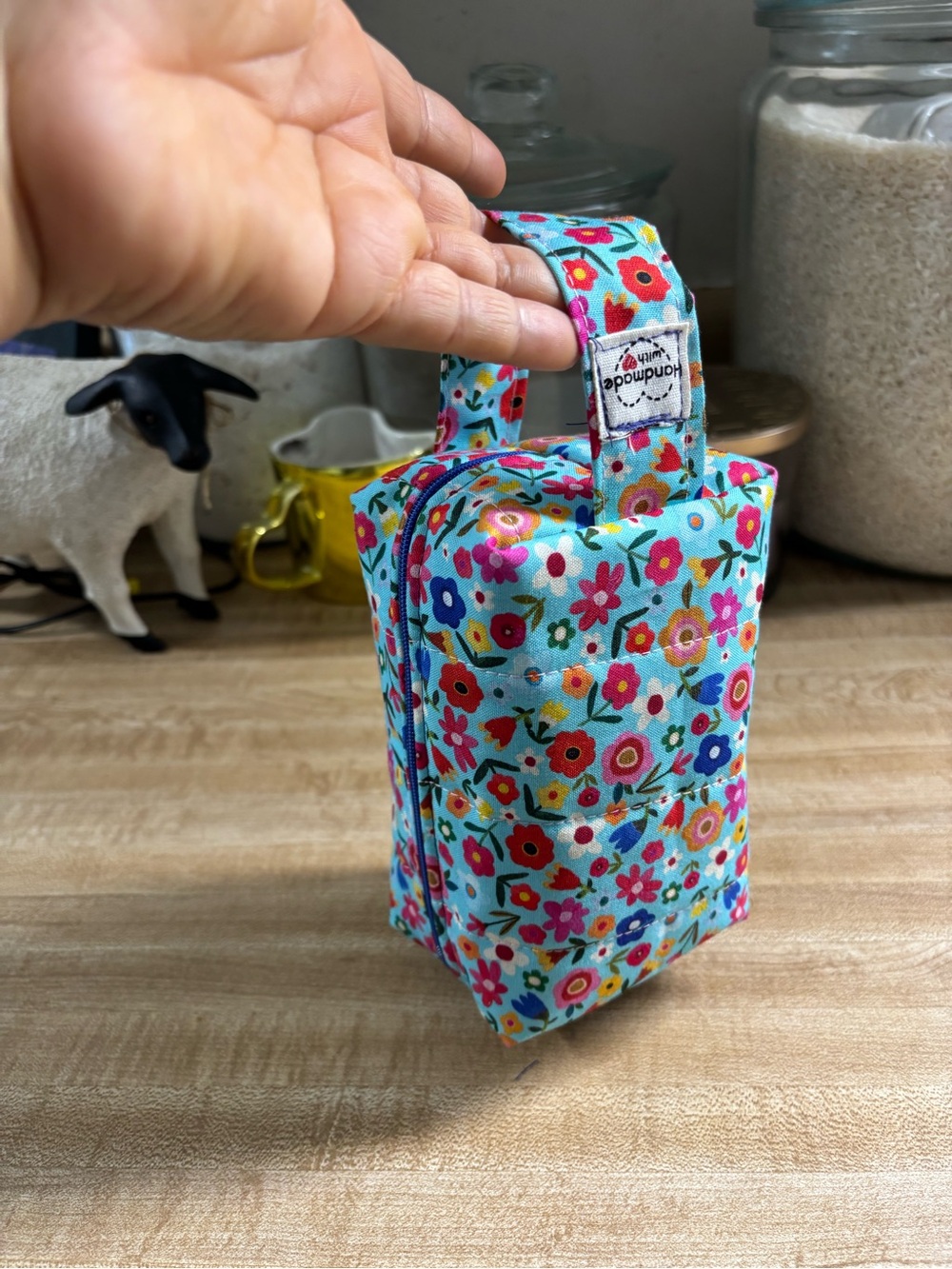 Menstrual pads holder pouch 👝